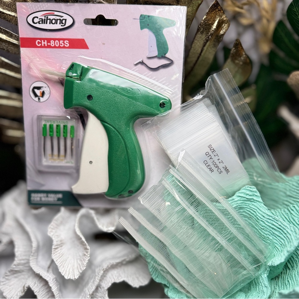NEW! Huge 500+ RESELLERS BUNDLE Tagging Gun, Barbs, Zip Bags 2 Sizers Tags